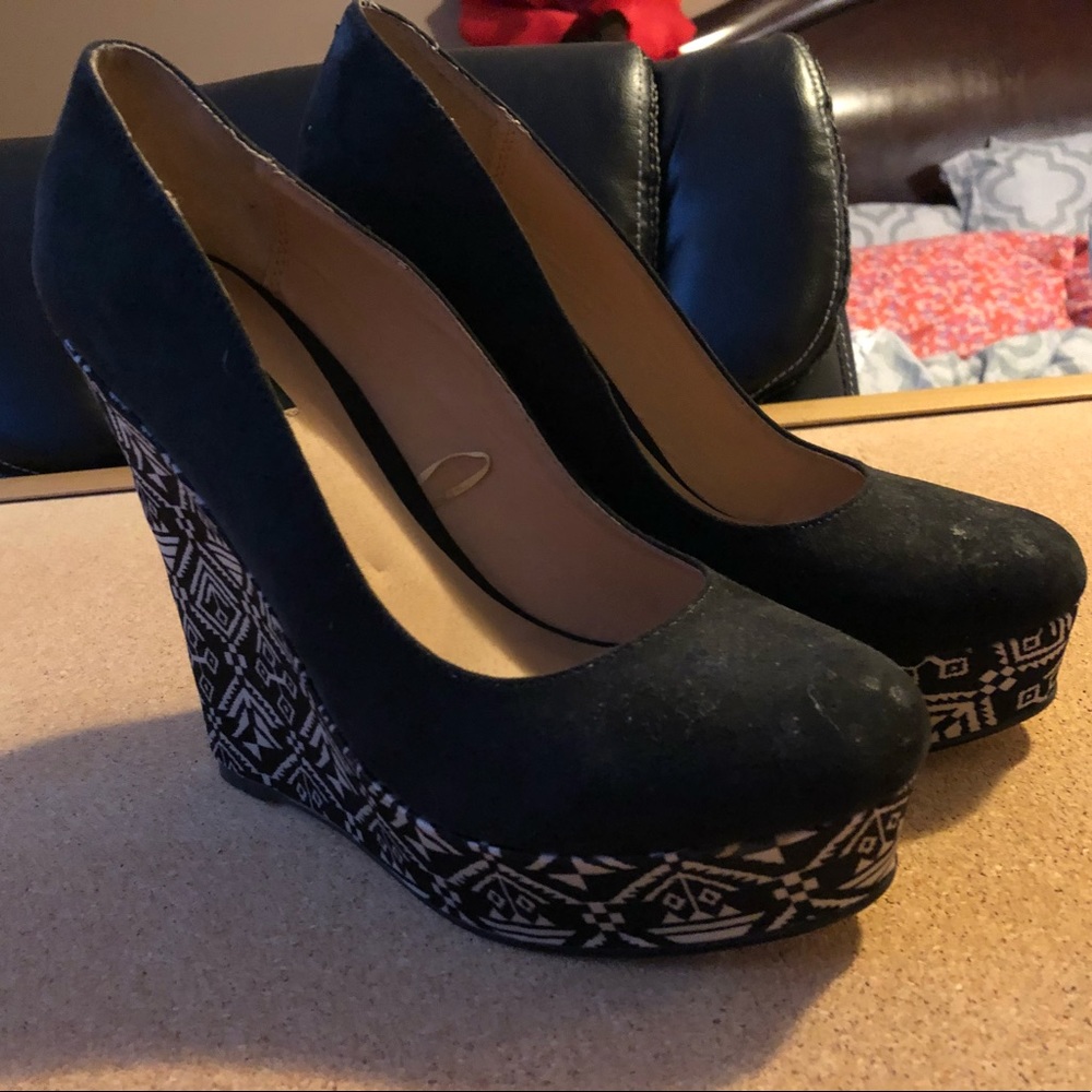 Aztec wedges